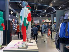 -NIKE品牌体验店(金源新燕莎店)