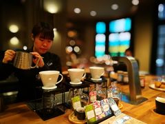 -星巴克(广州中华广场B1层店)