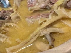 招牌笋干老鸭煲-张生记(双菱店)