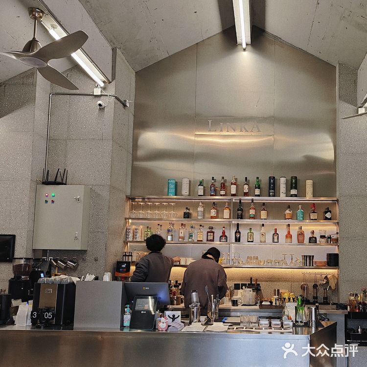 林卡咖啡•十八梯闹中取静的宝藏咖啡店