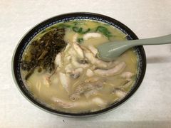 招牌黄鱼面-明呈黄鱼面馆(斜土路店)
