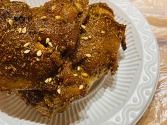 猪蹄-霄汉牛三鲜湖北砂锅菜(万松园2店)