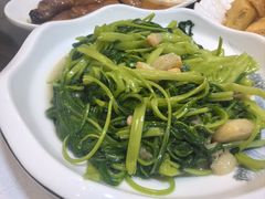-盛中钰广味小馆