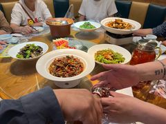 -黄泥岗·地道湖北菜(奥特莱斯店)