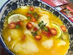 酸汤龙利鱼-吉祥春饼·烤鸭(国贸店)