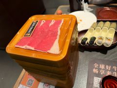 -牛YO寿喜烧·铁板烧和牛火锅自助(市府恒隆店)