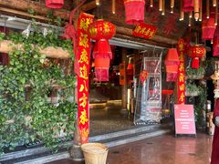 -老滇山寨•云南特色菜•地方菜•民族风情歌舞表演(金碧店)