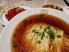 红汤面-松鹤面馆·古法焖肉面(观前店)