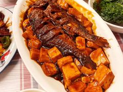 红烧豆腐烩黄鱼-玲珑餐厅(陕西南路店)