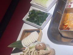 -九鼎轩脆毛肚火锅(南京东路店)