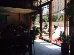 -褒河栈道渔庄(建工路总店)