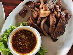 猪颈肉-自然餐厅(Phuket)