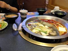 -沸炉重庆老火锅(军事博物馆店)