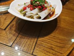 -亮欢寨酸汤鱼(沙冲路店)