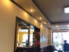 -余杨鸭鸭餐厅