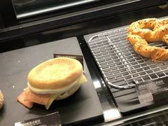 -星巴克(成都东站店)