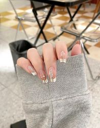 -UMl Nail 尤米美甲美睫半永久
