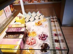 -好利来(八里庄店)