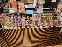 -VENCHI 闻绮(上海佛罗伦萨小镇店)