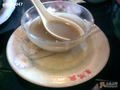 3元一份的冰镇绿豆沙-朱鸿兴面馆(镇湖店)