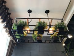 -愉肴麻辣香锅(中山路店)