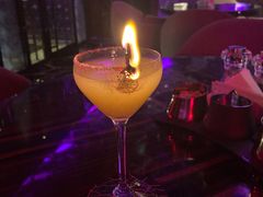 -OZONE 顶楼酒吧(香港丽思卡尔顿酒店)