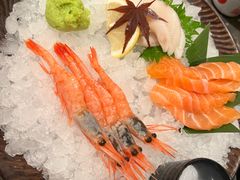 -牛YO寿喜烧·铁板烧和牛火锅自助(市府恒隆店)