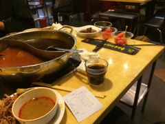 -佰人王串串香火锅(洋珠巷店)