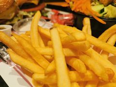 -The Habit Burger Grill 哈比特汉堡(复兴soho店)