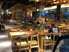 大堂-伊喜饺子·烤鸭(五道口学院路店)