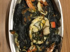 焗芝士海鲜墨鱼汁乌冬-大家乐(广州天河城六楼店)