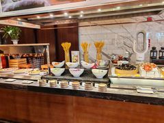 -岷山饭店-芝芝自助餐厅