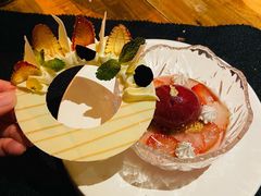 草莓奶冻-AZUL by FUEL蓝色·法式酒馆(琶醍店)