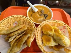 -方中山胡辣汤(成都首店)