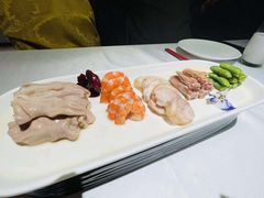 -HOMES上海本帮菜(襄阳公园店)