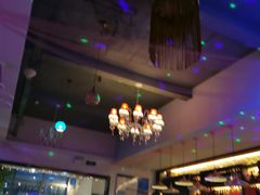 -樱花里音乐餐吧·牛扒椰子鸡(东圃店)