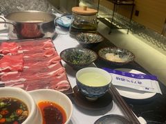 -红鼎豆捞·非遗鲍皇汤火锅(宝丰路店)