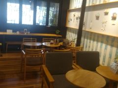 -猫的天空之城概念书店(杭州南宋御街店)