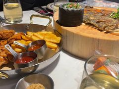 -九月里.自由花园餐厅