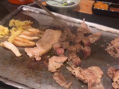 -犟牛家·榴莲烤肉(五棵松店)
