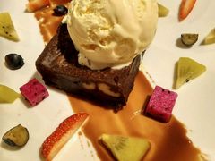 -HIGH FIVE哈福手工汉堡(桂林路店)