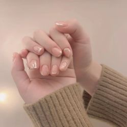-Fanni美甲美睫皮肤管理