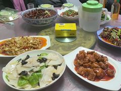 -洪霞餐馆
