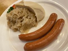 巴伐利亚什锦香肠盘配酸菜土豆泥-巴伐利亚啤酒坊(意式风情街店)