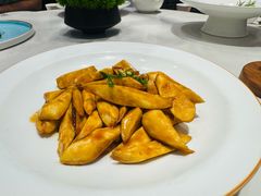 -火福·天湖阁大闸蟹博物馆主题餐厅(浅水湾店)