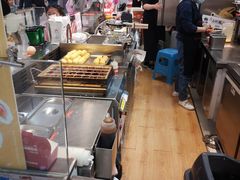 -鸿通城购物中心