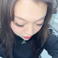 -七彩虹美甲美睫 半永久