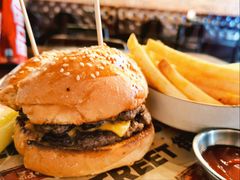 绝代佳人招牌汉堡-Side Street街旁(交道口店)