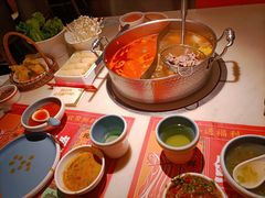 -左庭右院鲜牛肉火锅(浦江欢乐颂店)