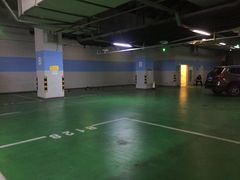 -国瑞城·停车场